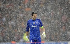 24看球直播网-CBA冠军球队对抗NBA垫底球队胜负可能性探讨